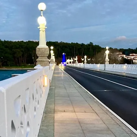 Atico Puente De La Toja شقة *